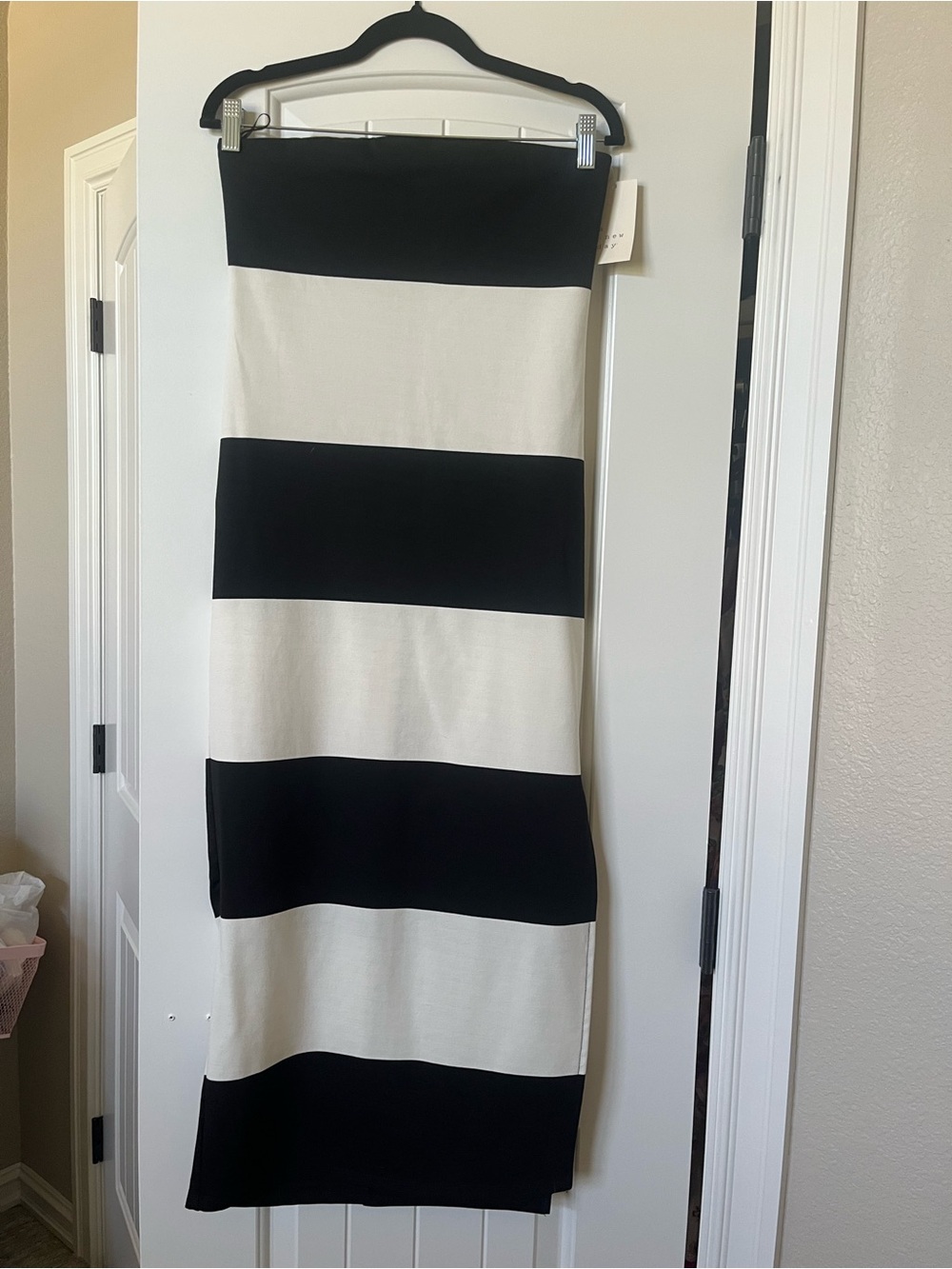 a new day Black and White Striped Midi Skirt Size S
